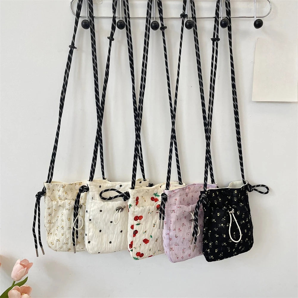Women Handbags Female Drawstring Shoulder Bags Cute Mini Large Capacity Crossbody Bags for Women Portable Phone Purse