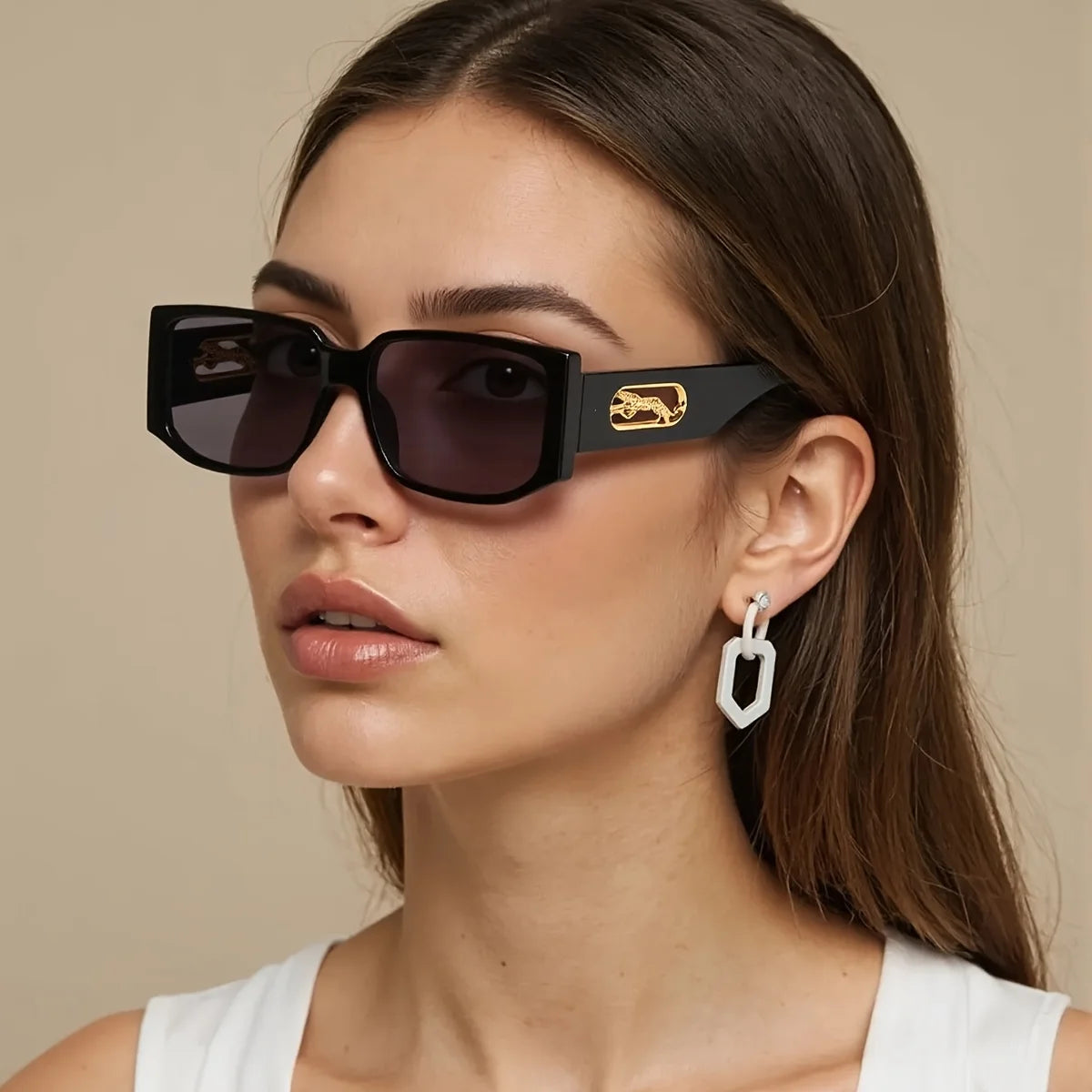 Vintage 2025 New Fashionable High-end Women Sunglasses with Golden Leopard Decoration Trendy Items for Women Sunglasses UV400