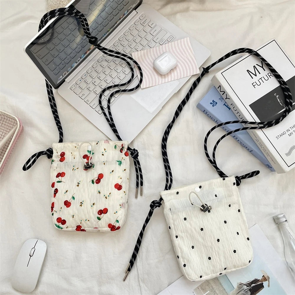 Women Handbags Female Drawstring Shoulder Bags Cute Mini Large Capacity Crossbody Bags for Women Portable Phone Purse