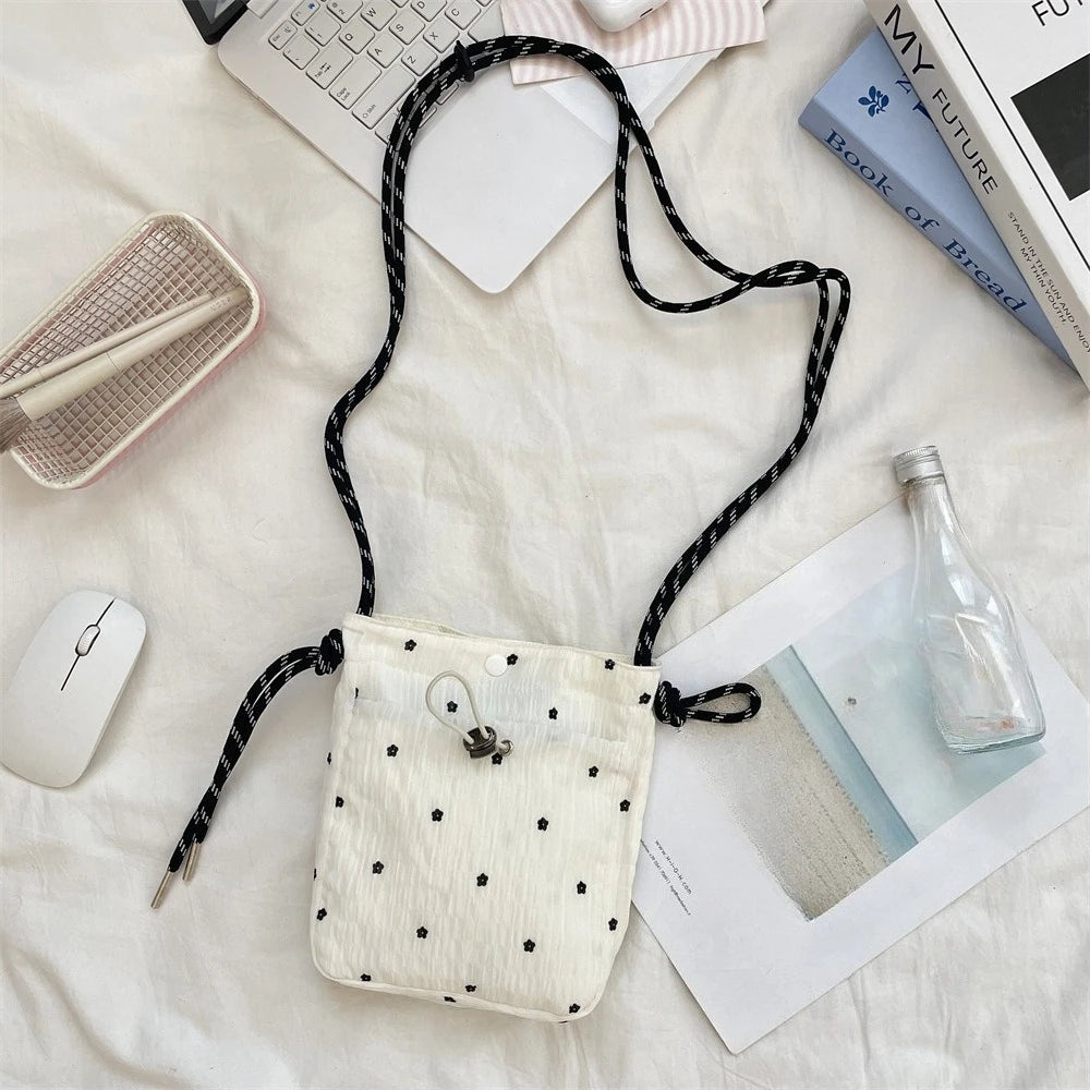 Women Handbags Female Drawstring Shoulder Bags Cute Mini Large Capacity Crossbody Bags for Women Portable Phone Purse