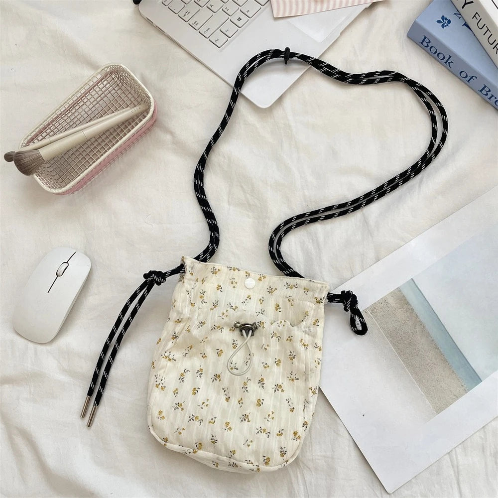 Women Handbags Female Drawstring Shoulder Bags Cute Mini Large Capacity Crossbody Bags for Women Portable Phone Purse