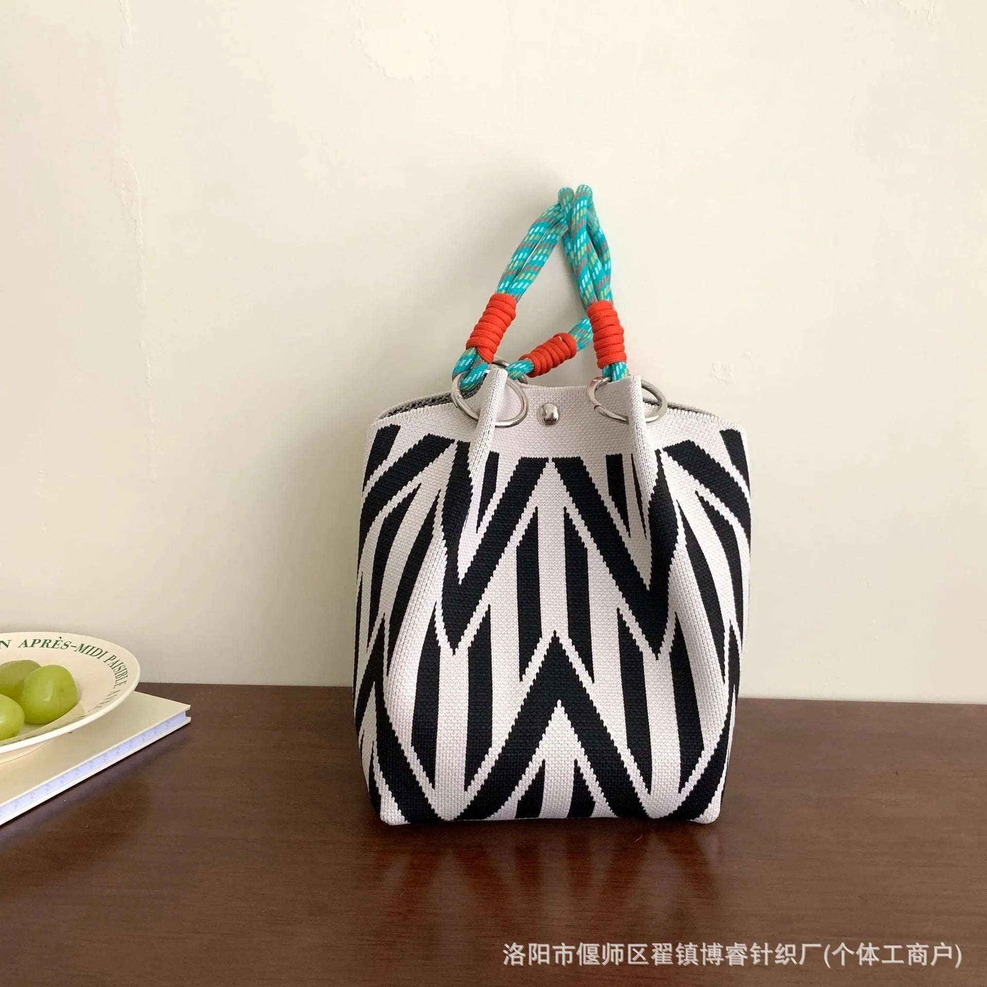 Women's Knitted Handbag Tote Bag - Fashion Water Bucket Purse for Work, Travel, Shopping